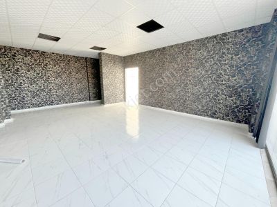 Menemen Ulukent Çanakkale Asfaltı Üzeri Bodrumlu Kiralık Dükkan