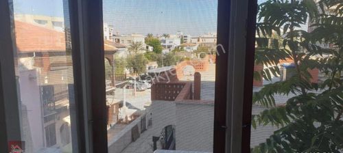 Silifke Evlicede Satılık Büro Olmaya Müsait Daire