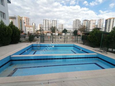 Stadyuma Yakın Shell Petrol Arkası Okul Karşısında 2+1 Daire