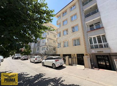 Proma'dan Bahçelievler Balkonlu Asansörlü Satılık 2+1 Daire Ünv