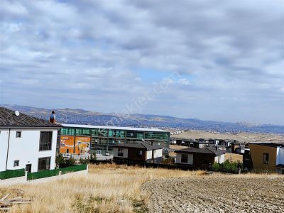 Bağlıca'da İmarlı 940 M2 Tek Tapu, 2 Villalık Arsa