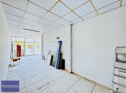 Oğuzhan Yılmaz'dan Çimenlik Caddesi Yanı Kiralık 40'm2 Dükkan