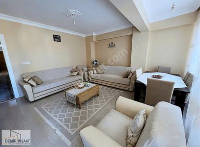 Demir Emlak Gayrimenkul Tekirdağ Şarköy Den Satılık 2 +1 Daire