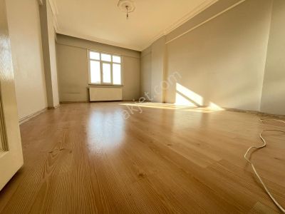 Mimar Sinan Mahallesinde Geniş Ve Kullanışlı 2.5+1 Kiralık Daire