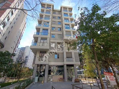 Oben'den Ali Nihat Tarlan Cad Üzerinde Sıfır 2+1 Net 70 M² Daire