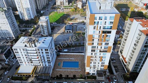 Finans Merkezine Komşu Sosyal Donatılı Site 3+1 Arakat Daire