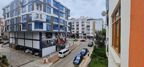 Tranvayin Altinda Lozan Cad'ne 2.bina Geniş Kiralık Eşyalı Daire