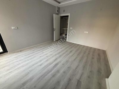 Nova Grup'tan Çarşıya Yürüme Mesafesi 2+0 Ayrı Mutfak Satılık