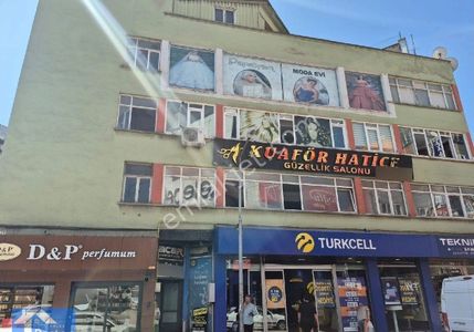 Karabük İl Merkezinde Kares Avm Yanında 3. Kat Ve Teras Katı Satılık Kiracılı İş Yeri