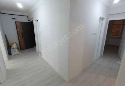 Samsun İlkadım Zafer Mahallesi'nde İçi Yapılı Yüksek Giriş 3+1 Satılık Daire