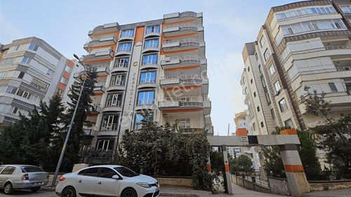 Ulaş Emlaktan Akpıyar Diyarbakır Yoluna Yakın 3+1 Uygun Daire