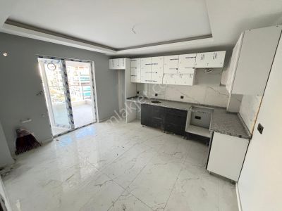 Şentürk Gayrimenkul'de 5.kat'da 3 Cepheli Teras Balkn Lüks Daire