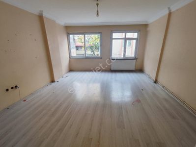 Papatya Emlak,tan M.akif Mah Kiralık 2+1 1.kat Daire