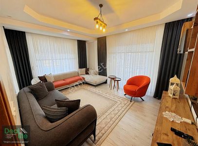 Deallife'dan Fsm'de Site İçi 3+1 Arakat Satılık Daire