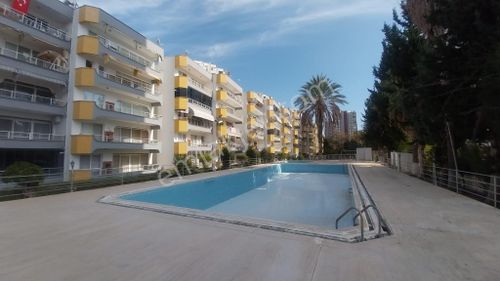 Karınca'dan Deniz Mh'de Denize Yürüme Mesf. Site İçi 3+1 !!