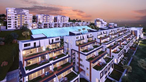 Vadi İzmit Sitede Teraslı Doğa Manzaralı 4+1 Daire