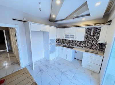 Hızlı 21 Gayrimenkul'den Aram Tigran' Da Acil Satılık 2+1 Daire