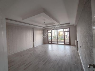 Hızlı 21 Gayrimenkulden Acil Satılık 4+1 Fırsat Daire