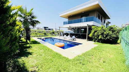 Belek De Ultra Lüks 4+1 Müstakil Villa