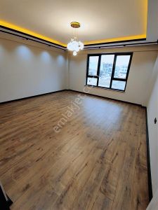 Fazelden Ebeveyn Banyolu Kat Seçenekli Geniş 3+1