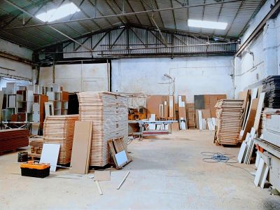 Samsun Yolu Kenarında Boş Depo 1300 Mt