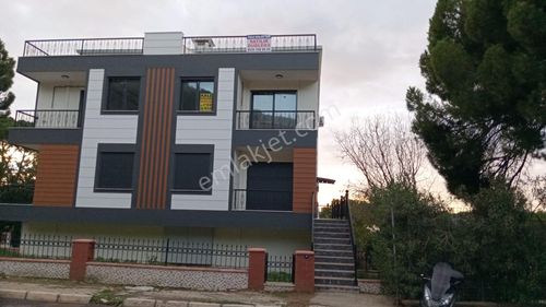 Aliağa Yalı Mahallesinde Satılık Çatı Dublex