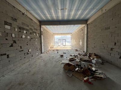 Mamak Altınevler Mahallesi Bukule Rezidans'ta Kiralık Dükkan