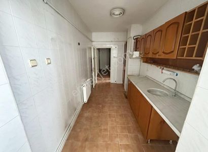 Pınarbaşı Mahallesi'nde Ankara Manzaralı Cadde Üzerinde 3+1 Daire!