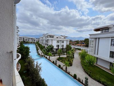 Zeray Mahal De Havuz Manzaralı Dubleks 1+1 Satılık Daire