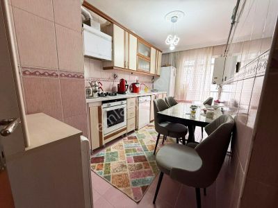 Esertepe Mahallesi'nde Asansörlü Cadde Üzeri 2+1 Daire!