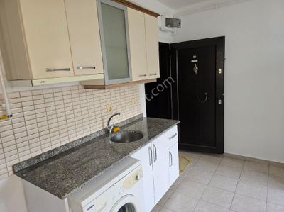 Sütlüce Mahallesi İskanlı Satılık Ön Cephe 1+1