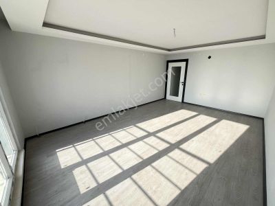 5.katta 3+1 130m2 Ara Katta Site Konseptinde Fırsat Dairesi !!