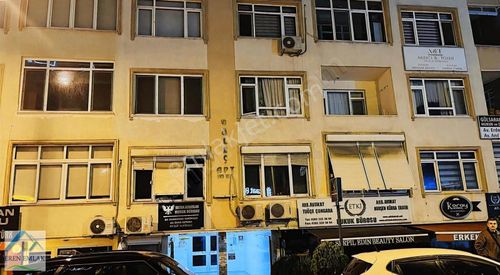 İzmit Merkezde 3+1 180 M2 Satılık Daire