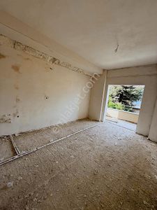 Görgülü Emlaktan Şehrin Merkezinde Satılık Lüks 1+1 Daireler