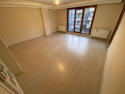 Kiralık 3+1 Ara Kat Cadde Üzerinde Mevlana Mahallesi