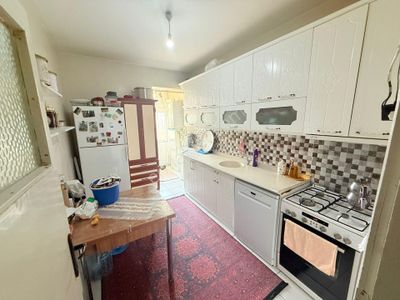 Aras Gyo Dan Sakarya Mah, Tranvay Yanı 2+1 Zemin Kat Daire