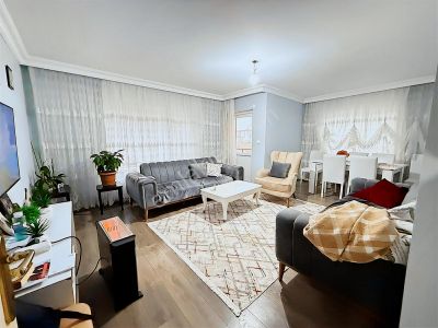 Nato Yolu Cadde Yakını Kat Konumunda Cepheleri Açık 3+1 Daire