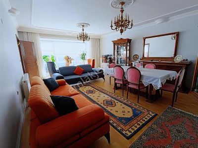 Karaca'dan Topağaç Mah'de 3+1 Havuzlu Site İçi Satılık Daire