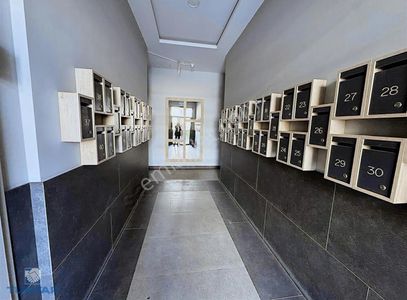 Torbalı Da İzban Yakını Havuzlu Sitede Kiralık 3+1 Daire