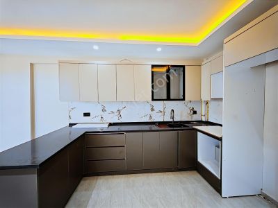 Evbul'dan Araç Muayene Arkasında Satılık 3.5+1 Lüks Daire