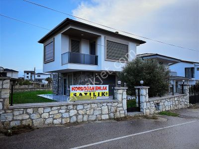 Mordoğan Emlaktan Cadde Üzerinde 3+1 Satılık Müstakil Yazlık