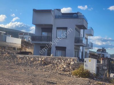 Mordoğan Emlaktan Kamukentte Eşyalı Müstakil 4+1 Kiralık Yazlık