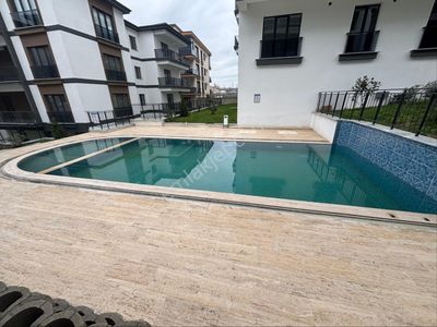 Tekirdağ Süleymanpaşa Zafer Mahallesi Satılık 2+1 Daire Havuzlu