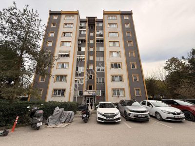 Yoldaş Emlaktan Yahyakaptan'da 3+1 Kiralık Daire