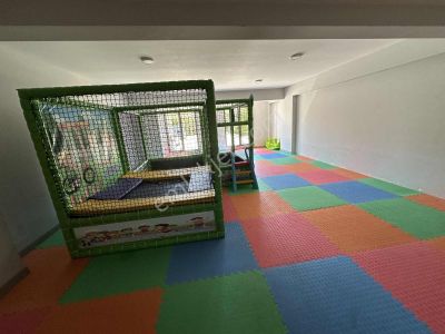 Hasanağa Panoroma Sitesi'nde Manzaralı 182 M² Lüks 3+1 Daire