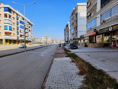 Akabede Ahmet Çalık Parkı Karşsı Cadde Cepheli Çok Amaçlı İşyeri