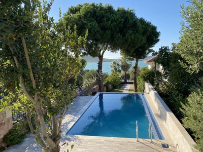 Ayvalık Camlık Ta Satılık 2 Adet Mustakil Ev.denize Sıfır