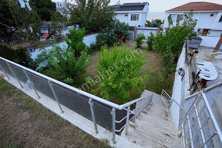 Büyükçekmece'de Satılık Müstakil Forlex 8+2 Villa