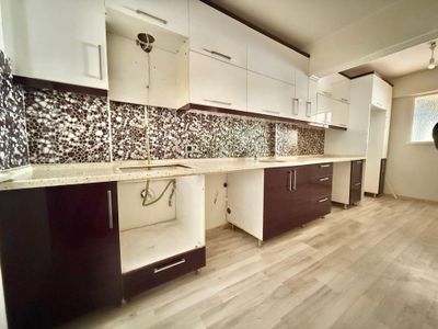 🏡alaybey Mahallesi🏡 ✅3+1 Den 2+1 Çevrilmiş 140m2 5 Katlının 4 Katı