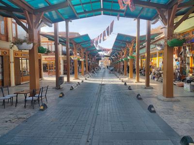 Global'den Uzun Çarşıda Kiralık Dükkan